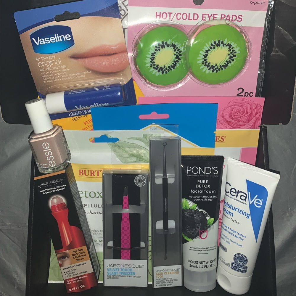 Skin Care Bundle - Picture 2 of 7